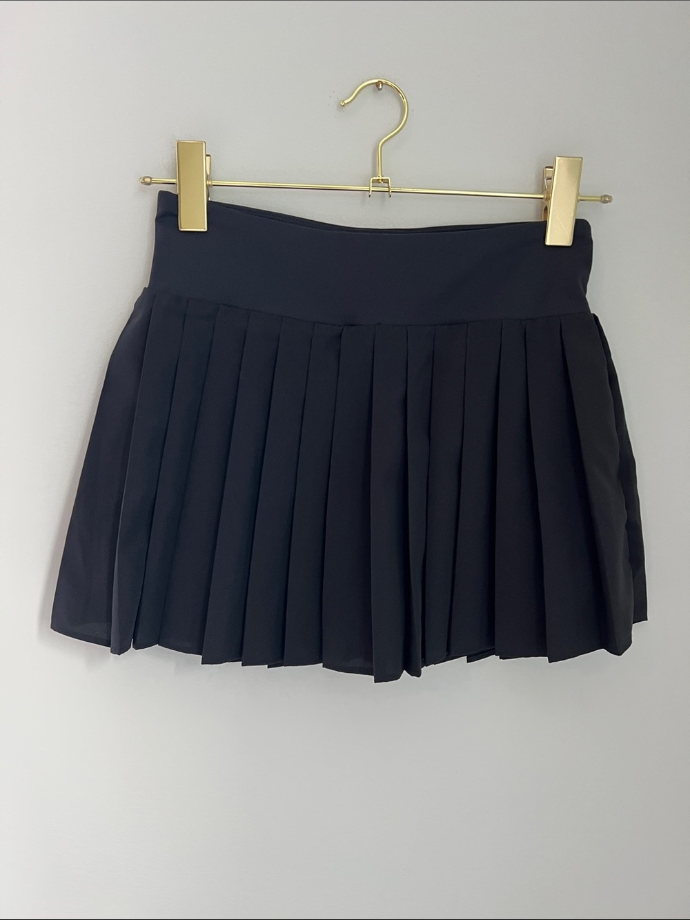 Old Navy | Go-Dry Black Pleated Sporty  Skort #865083-02 Size L (10/12)